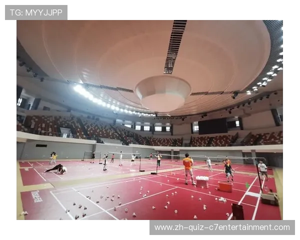 羽毛球热议:成都羽毛球队在速度问题上的激烈讨论与不同观点碰撞 羽毛球热议:成都羽毛球队在速度问题上的激烈讨论与不同观点碰撞